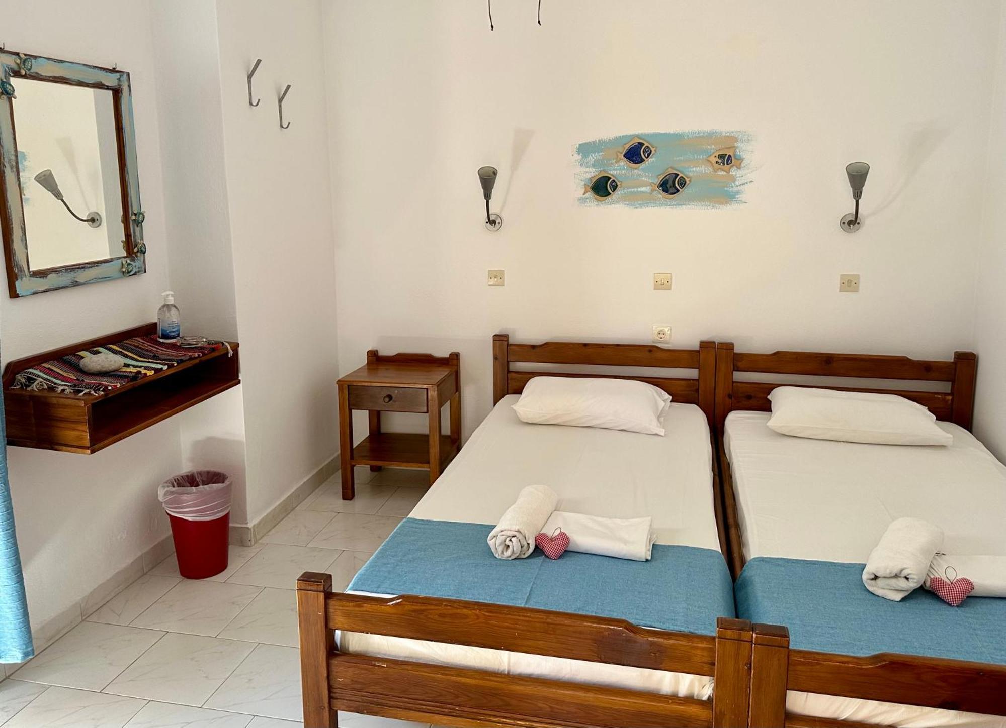 Bonatsa Rooms Palaiochora Dış mekan fotoğraf